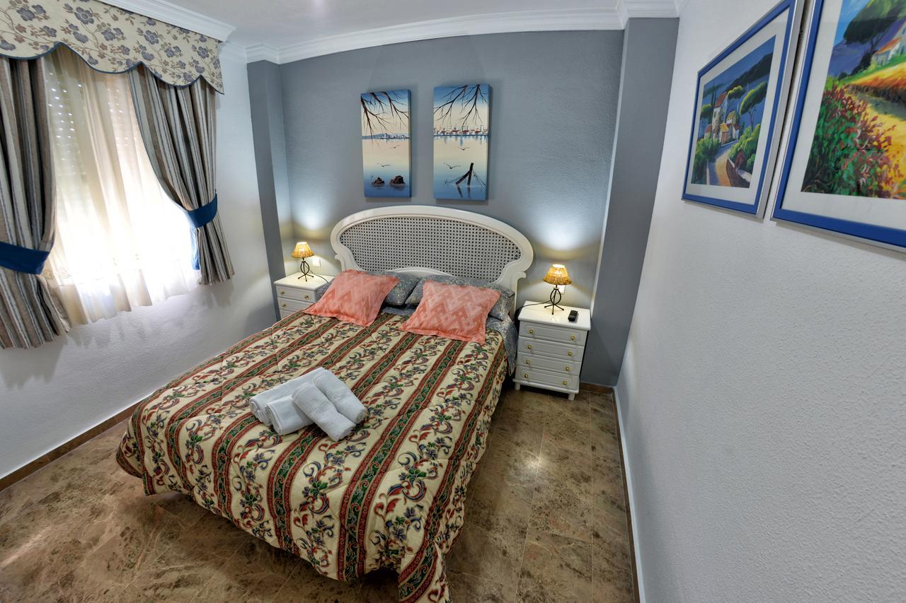 Wonderstays Chalet El Naranjo Seville Exterior photo