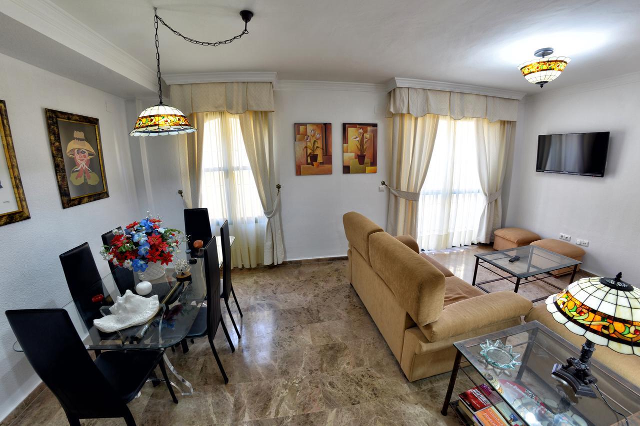 Wonderstays Chalet El Naranjo Seville Exterior photo